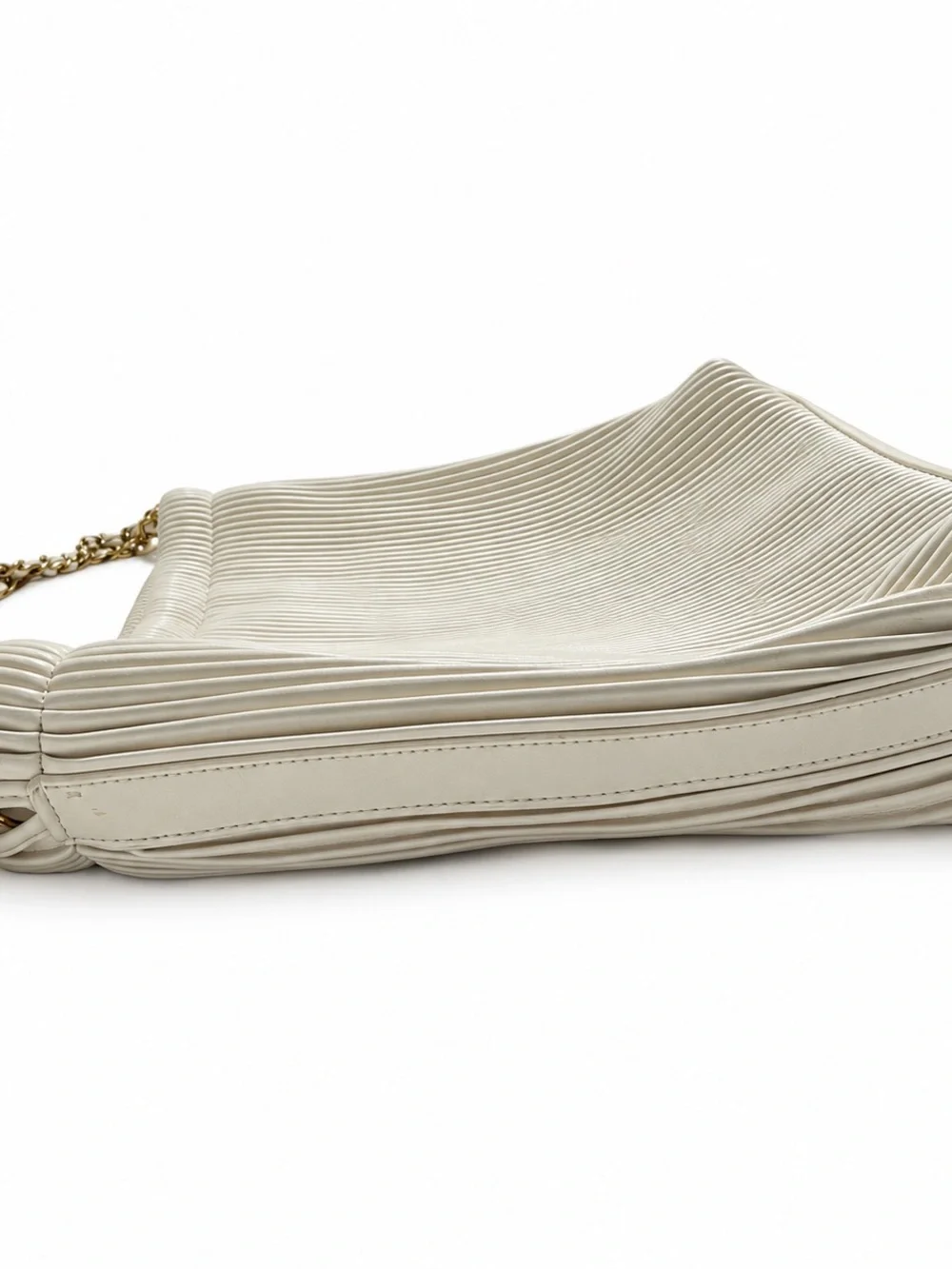 Pixie Mood Elegant Cream Pleated Shoulder Bag with Gold Chain